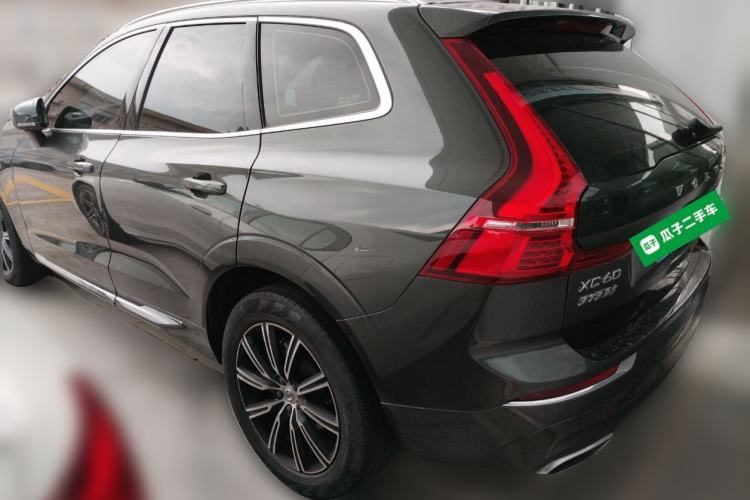 Used Volvo XC60 2021 T5 4x4 Smart Luxury Edition Rear Left 45 Deg