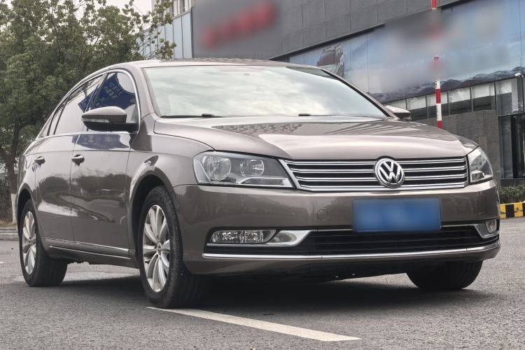 Used Volkswagen Magotan 2015 1.8TSI Advanced Model
