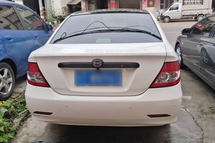 Used BYD F3 2012 Energy-Saving Model 1.5L Manual Comfort Version
