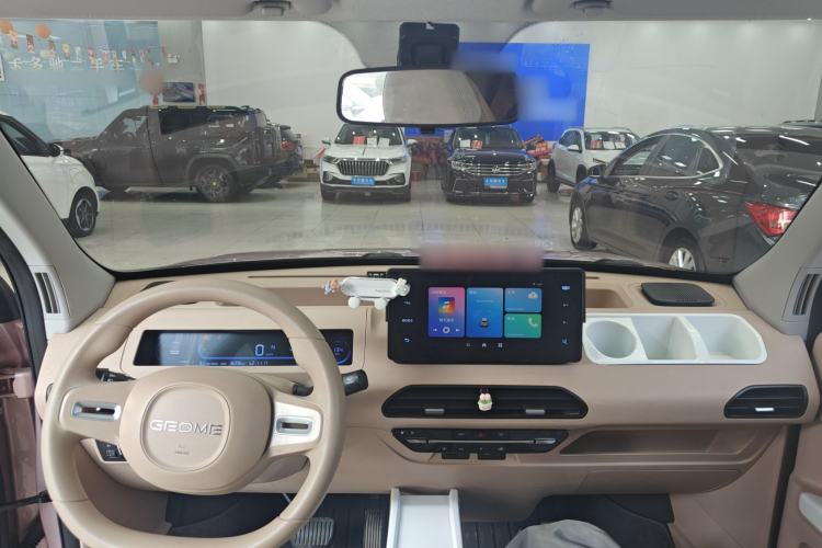 Used Geely Galaxy Panda 2023 Panda Mini 200km Endurance Bear