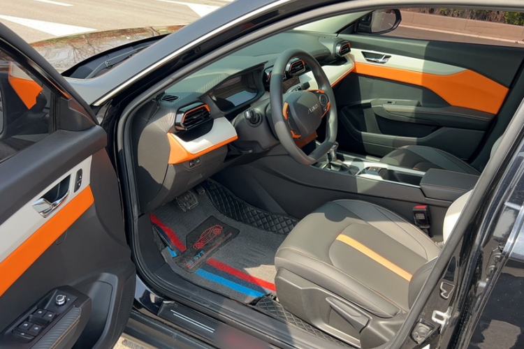 Used Dongfeng Aeolus Yixuan 2023 Mach Edition 1.5L Automatic Chasing Wind Version Exterior 2