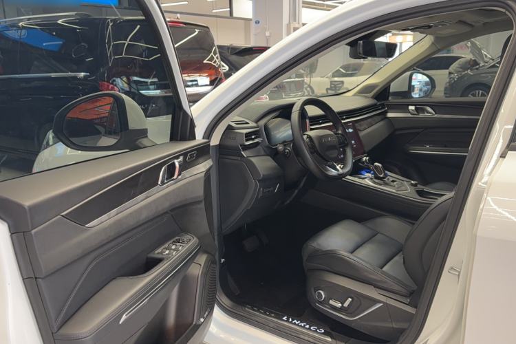 Used Lynk & Co 01 2021 2.0TD Two-Wheel-Drive Pro Trim