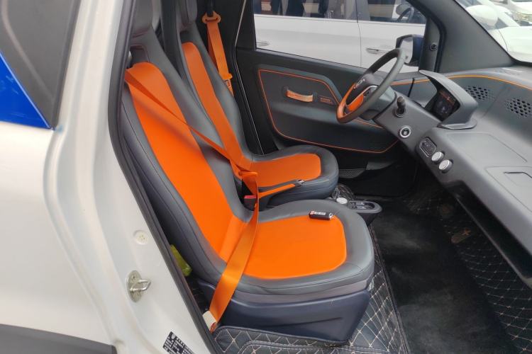 Used Baojun E100 2019 250KM Smart Drive Edition Right Front Seat