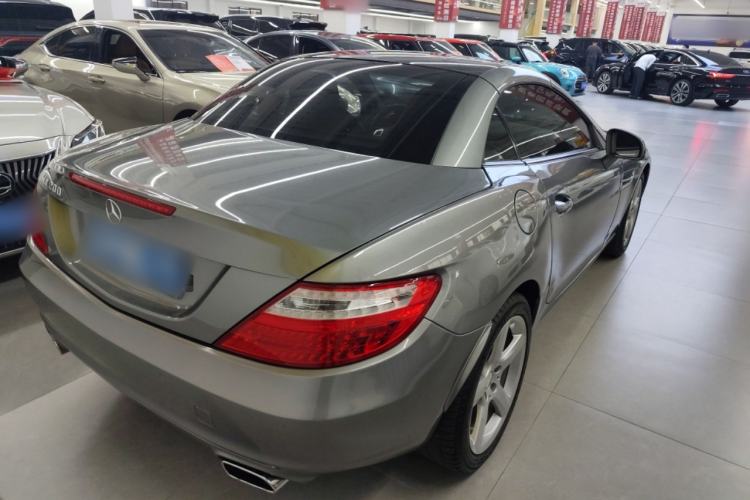 Used Mercedes-Benz SLK-Class 2011 SLK 200 Fashion Model

