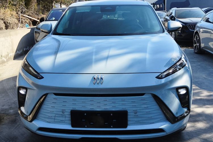 Used Buick E5 2023 Premium Long-Range Version
