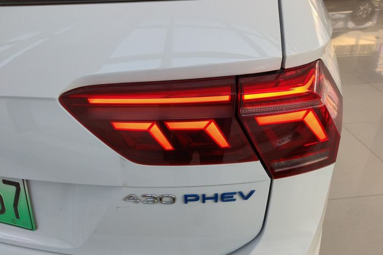 Used Volkswagen Tiguan L New Energy 2023 430 PHEV Plug-in Hybrid Prestige Edition Exterior 6