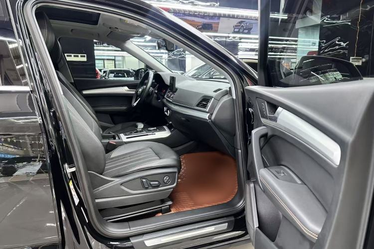 Used Audi Q5L 2020 Revised 40 TFSI Prestige Edition
