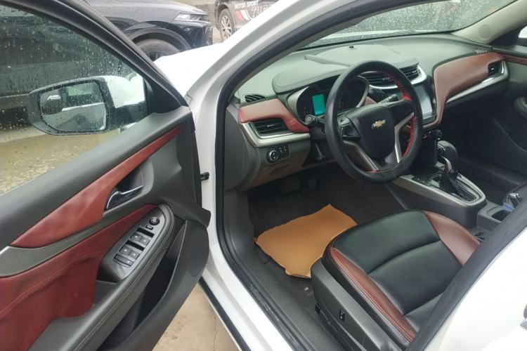 Used Chevrolet Malibu 2017 1.5T Automatic Comfort Edition Driver Seat