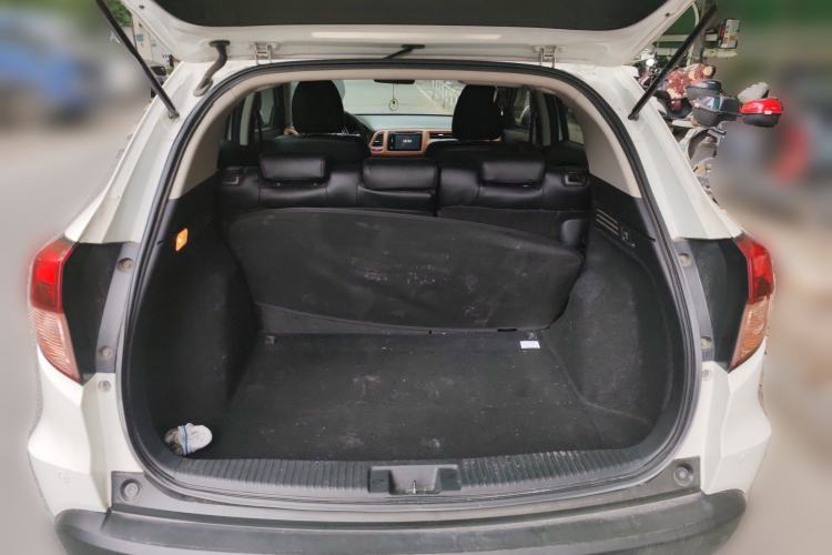 Used Honda Vezel 2015 1.8L CVT 2WD Luxury Model