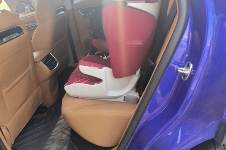 Used Roewe MARVEL X 2018 Rear-Drive Model Interior 4