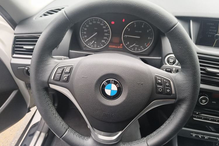 Used BMW X1 2014 sDrive18i Leading Model Steering Wheel
