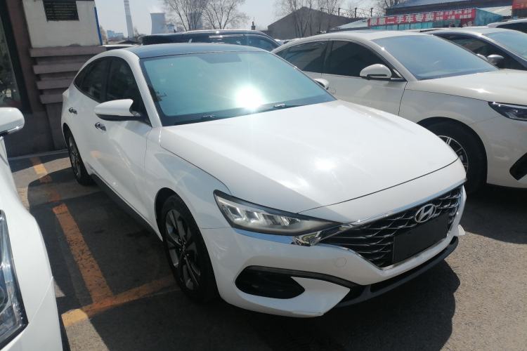 Used Hyundai Lafesta 2019 280TGDi Sport Edition China V Standard Front Right 45 Deg