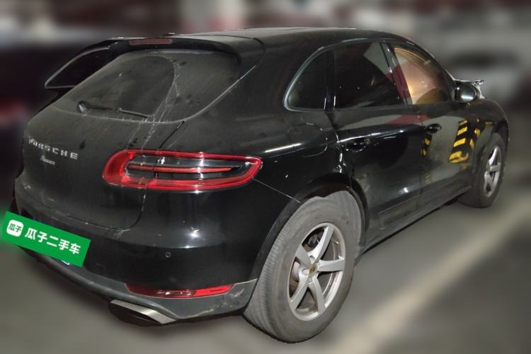 Used Porsche Macan 2017 Macan 2.0T Rear Right 45 Deg