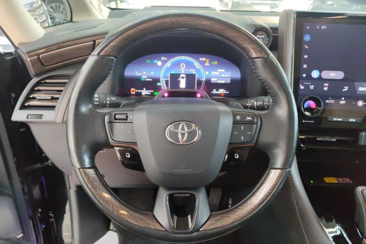 Used Toyota Alphard 2024 Dual-Engine 2.5L Deluxe Edition
