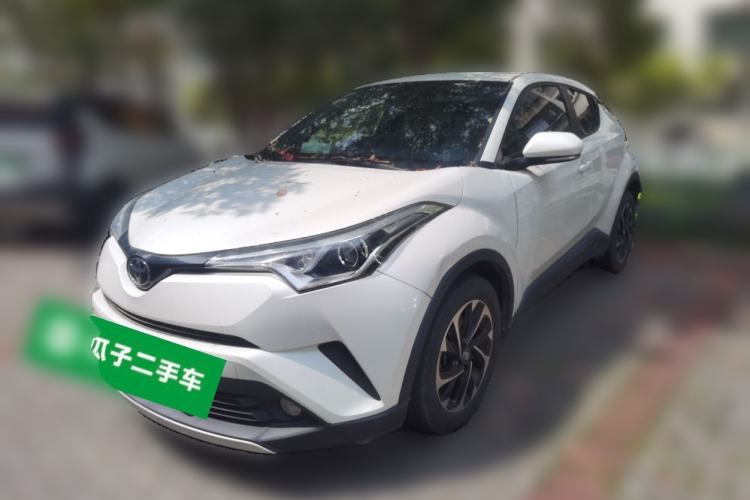Used Toyota IZOA 2018 2.0L Yichi Version China VI Standard