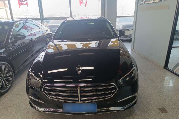 Used Mercedes-Benz E-Class 2022 Facelift E 260 L 4MATIC