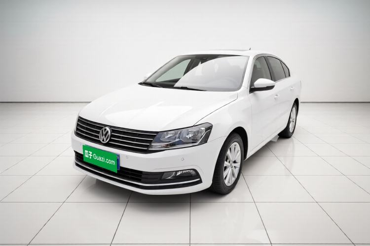 Used Volkswagen Lavida 2018 Classic 1.5L Manual Comfort Edition China VI Standard