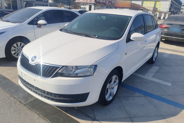 Used Skoda Rapid Spaceback 2014 1.6L Automatic Enjoyment Edition