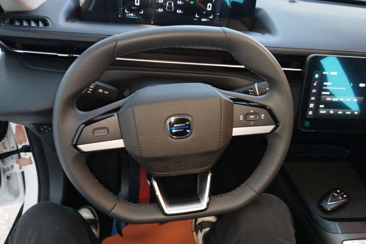 Used Oshan 520 2025 Standard Edition