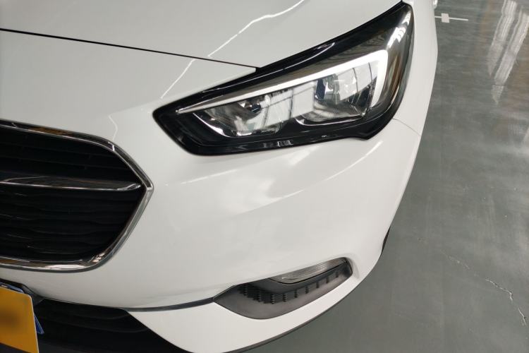 Used Buick Excelle 2020 15N CVT Elite Edition Left Front Headlight