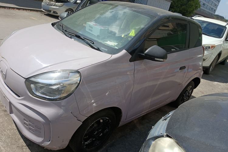 Used Roewe Clever 2021 302 km New Four-Seater Super-Efficient Version