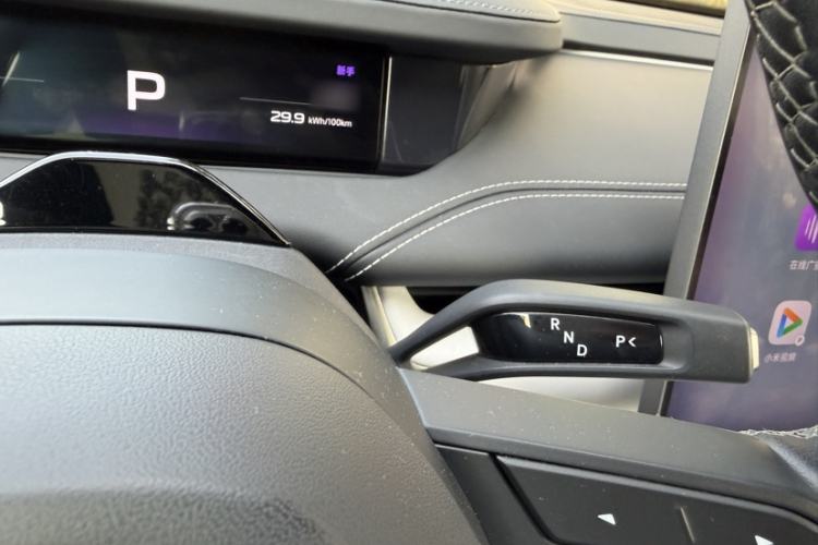 Used Xiaomi Auto SU7 2024 Four-Wheel Drive Ultra-Long Range Advanced Intelligent Driving Max Edition