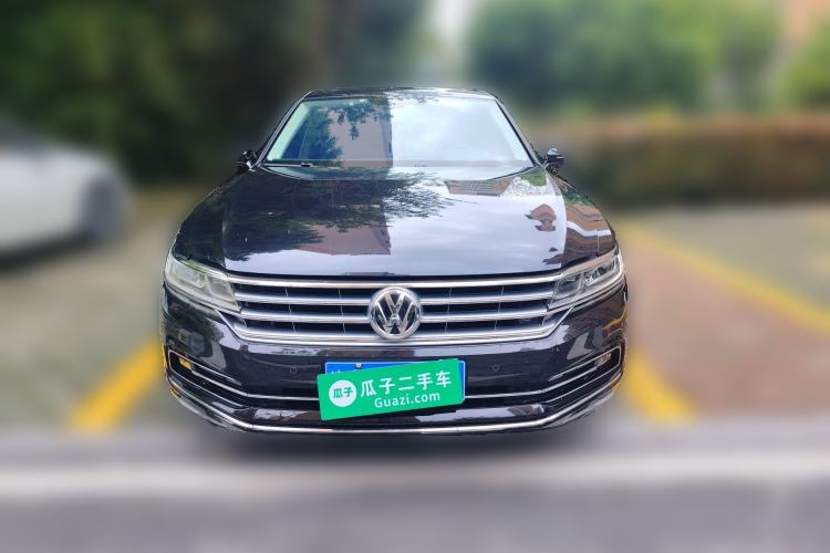 Used Volkswagen Phideon 2018 Revised Version 380TSI Two-Wheel Drive Luxury Edition Front