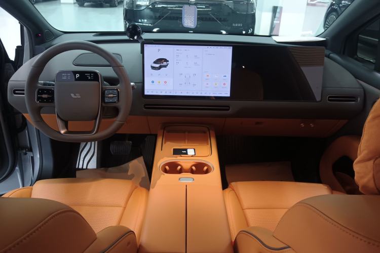 Used Li Auto i6 2025 Model Four-Wheel-Drive Standard Type