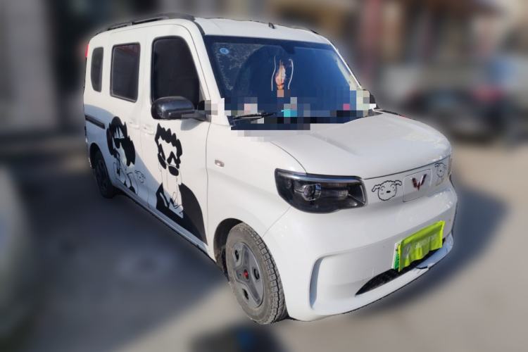 Used Wuling Zhiguang New Energy 2025 Comfort Model Front Right 45 Deg