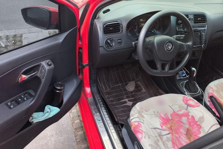 Used Volkswagen Polo 2016 1.4L Automatic Trendy Model
