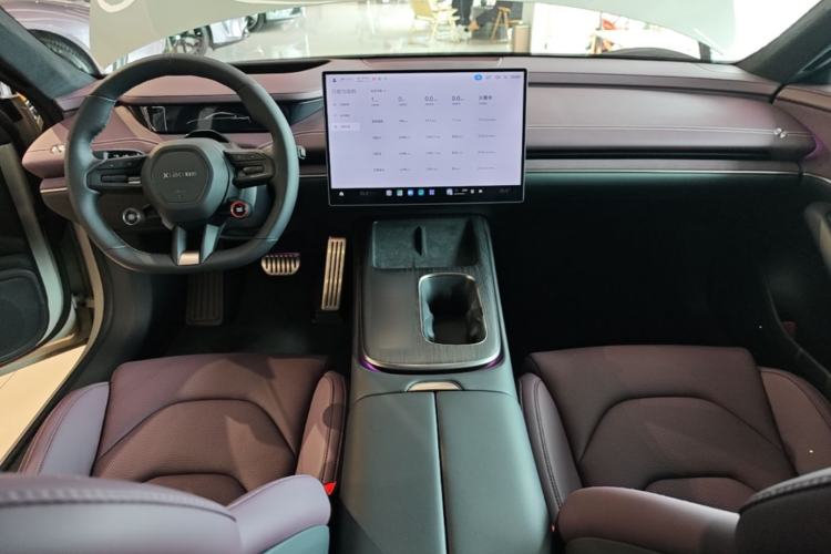 Used Xiaomi Auto SU7 2024 Four-Wheel Drive Ultra-Long Range Advanced Intelligent Driving Max Edition