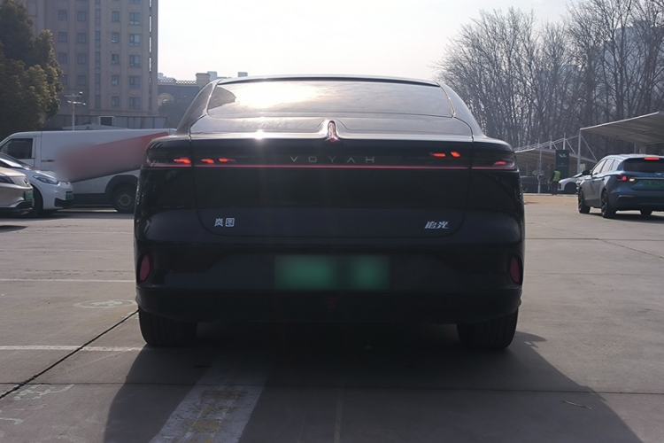 Used VOYAH PASSION 2024 PHEV Four-Wheel Drive Ultra-Long Range Executive Edition
