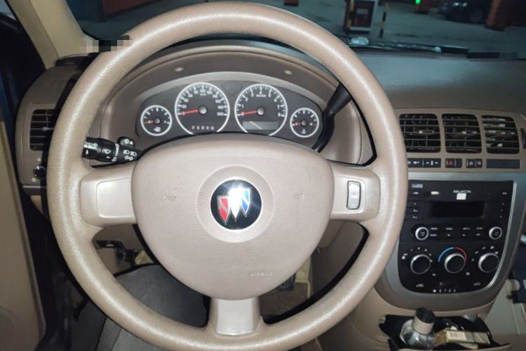 Used Buick GL8 2014 2.4L Comfort Edition