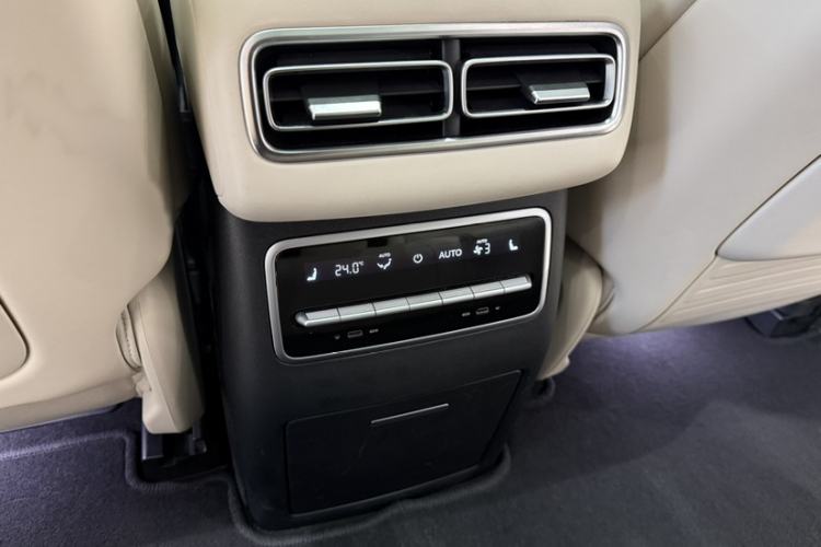 Used Li Auto L7 2024 Pro Model
