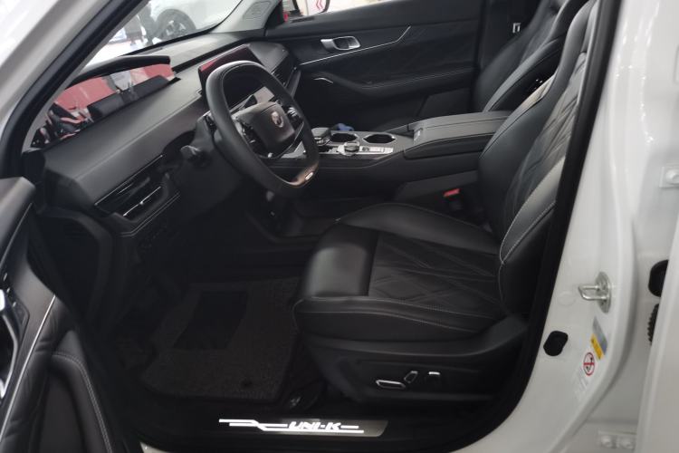 Used Changan UNI-K iDD 2024 ZhiDian iDD 1.5T 135km Smart Leading Model