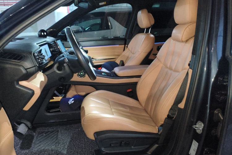 Used Nio ES8 2020 580 km Range Signature Edition Six-Seater Version
