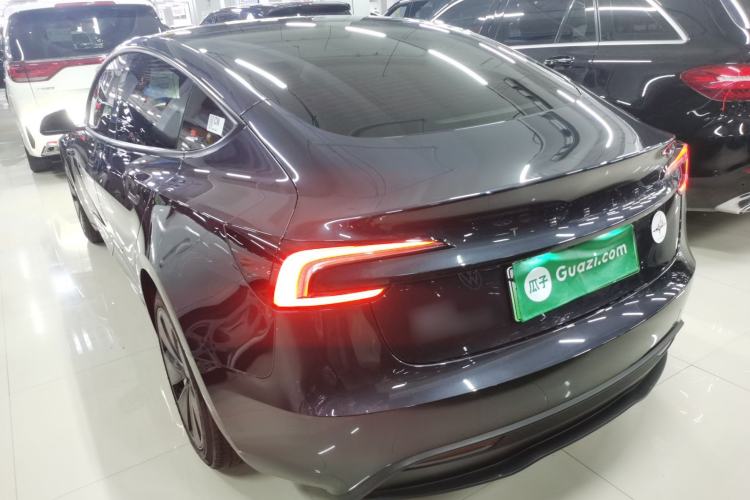 Used Tesla Model 3 2023 Rear-Wheel-Drive Version
