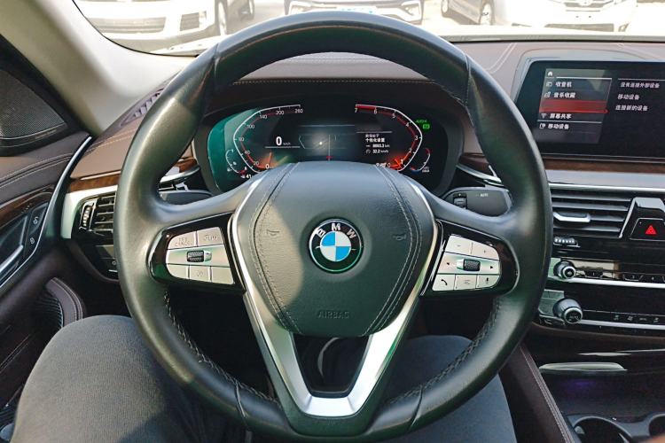 Used BMW 5 Series 2020 525Li Luxury Package