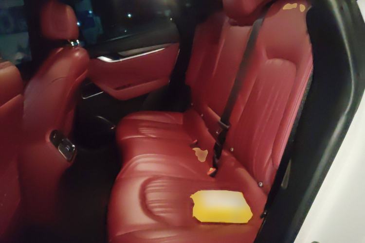 Used Maserati Levante 2016 3.0T Standard Edition Left Rear Seat