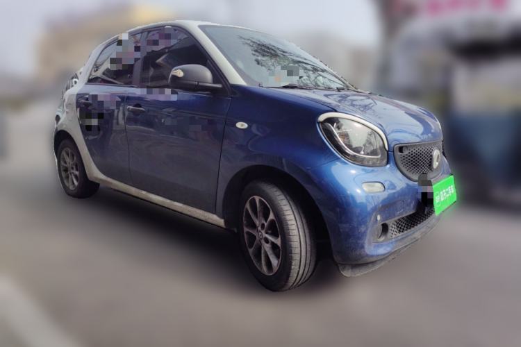 Used smart forfour 2018 1.0L 52 kW Dynamic Edition