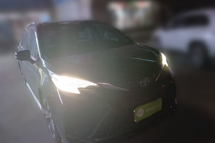 Used Toyota Granvia 2023 2.5L Hybrid Prestige PLUS Edition Front Right 45 Deg