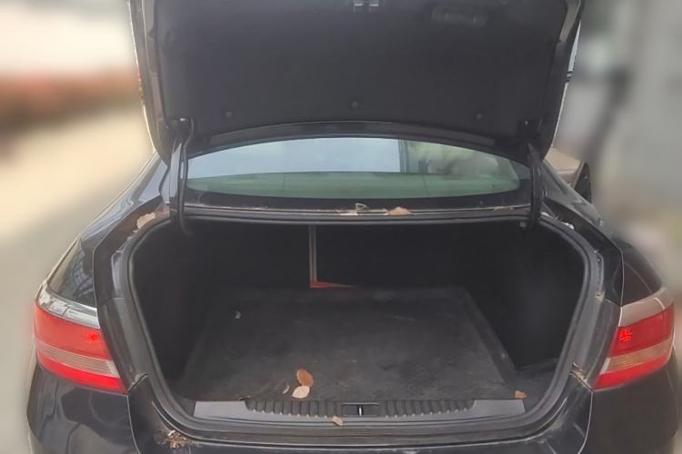 Used Buick GT 2013 GT 1.6L Automatic Fashion Edition Trunk