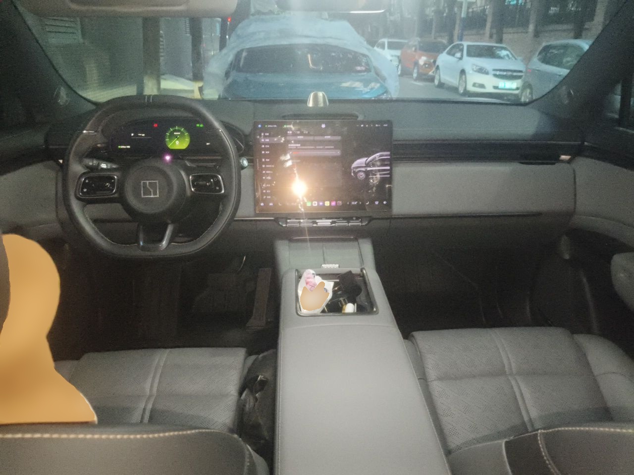 Zeekr 7X 2025 100 kWh Long-Range Rear-Wheel Drive with Intelligent Driving Features — снимка 9