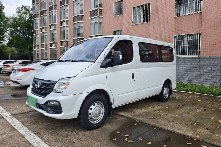 Used SAIC MAXUS Xintu V80 2018 2.5T 6-speed manual Aoyuntong short-wheelbase ultra-low roof 5- or 6-seat model Exterior 4