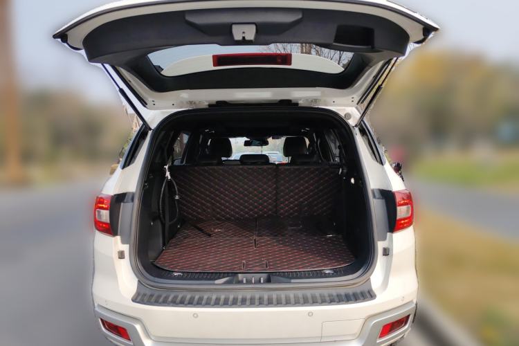 Used Ford Everest 2020 2.3T Gasoline Automatic 4x4 Luxury Edition 7 Seats