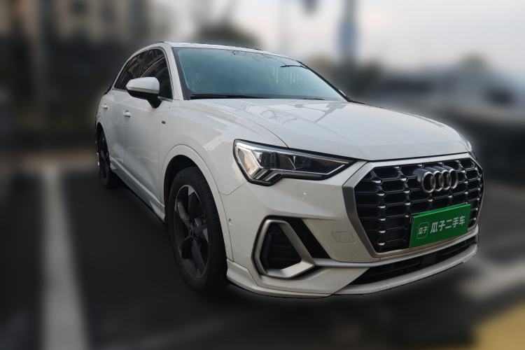 Used Audi Q3 2022 35 TFSI Fashion Dynamic Model