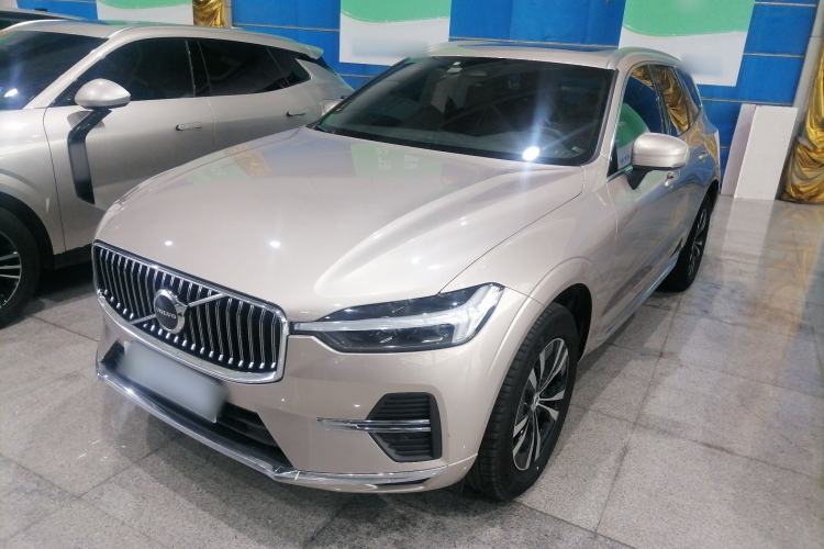 Used Volvo XC60 2023 B5 4x4 Smart Luxury Edition