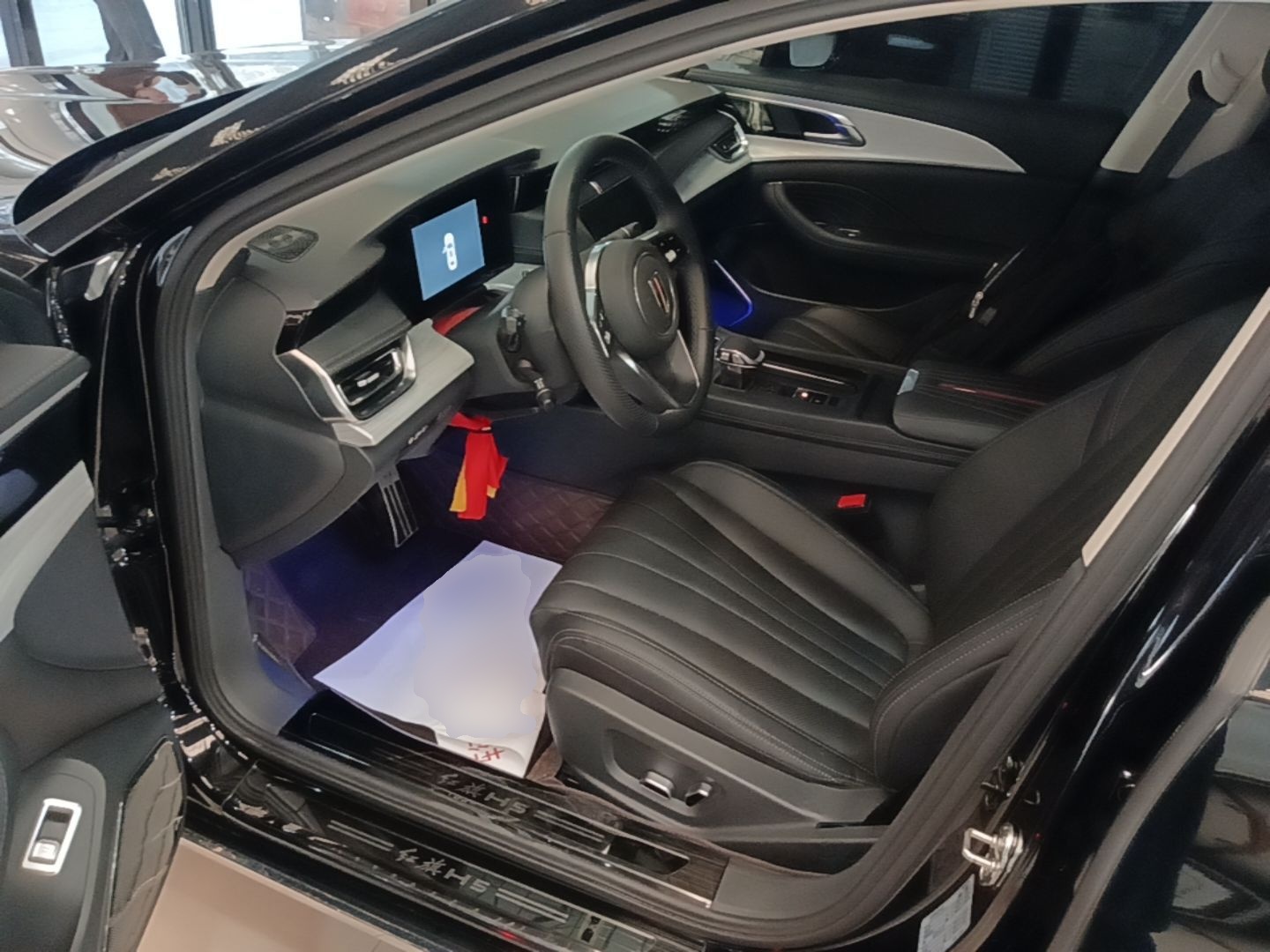 Hongqi H5 2025 1.5T DCT Qiyun 500 000th Unit Commemorative Edition — снимка 17
