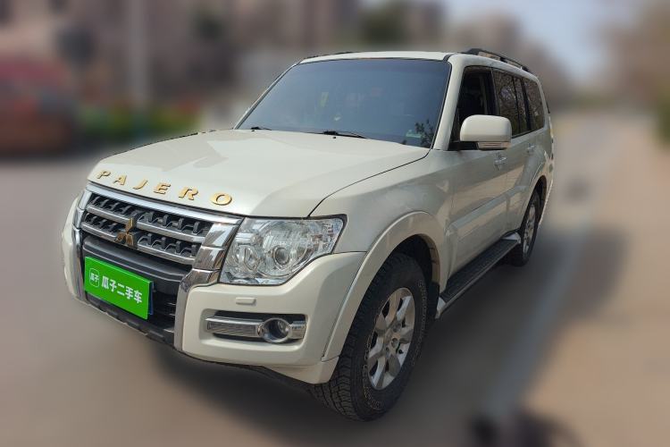 Used Mitsubishi Pajero 2018 3.0L Automatic Comfort Edition