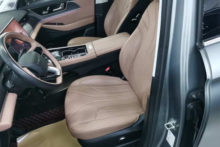 Used Chery Tiggo 8 L 2024 2.0T Two-Wheel Drive Prestige Version 5 Seats